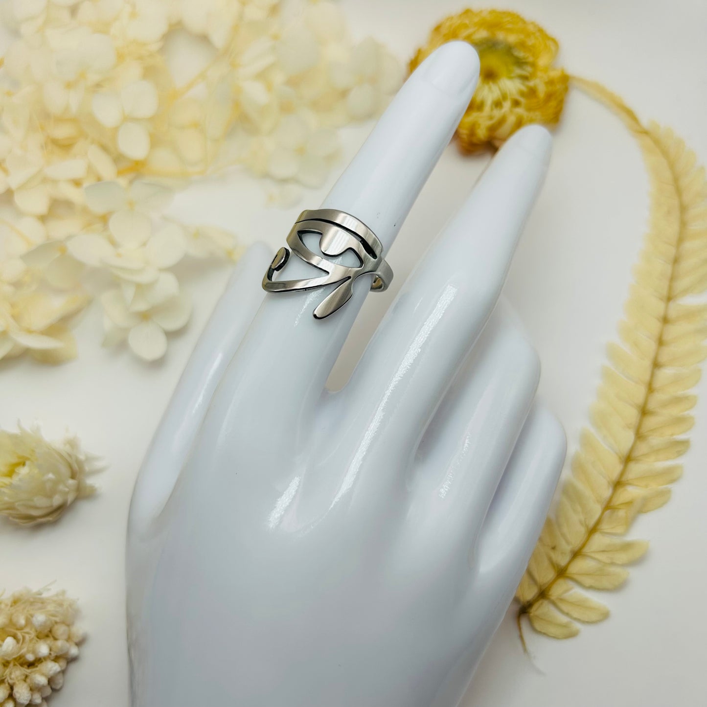 Eye of Horus Ring (silver)