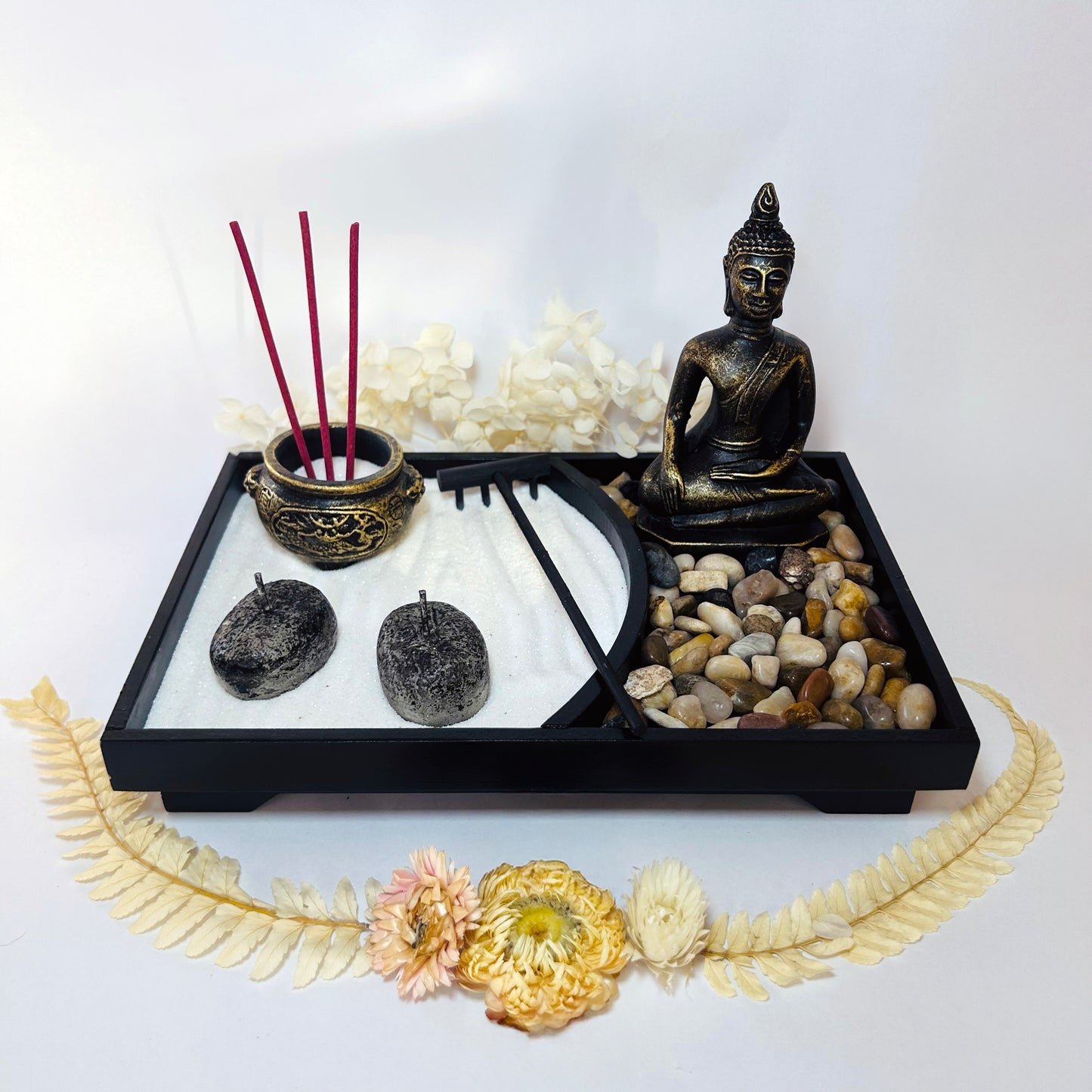 Jardin Zen avec Bouddha