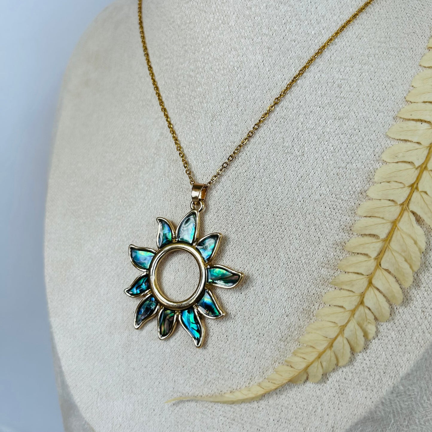 Abalone Shell Pendant (Sun)