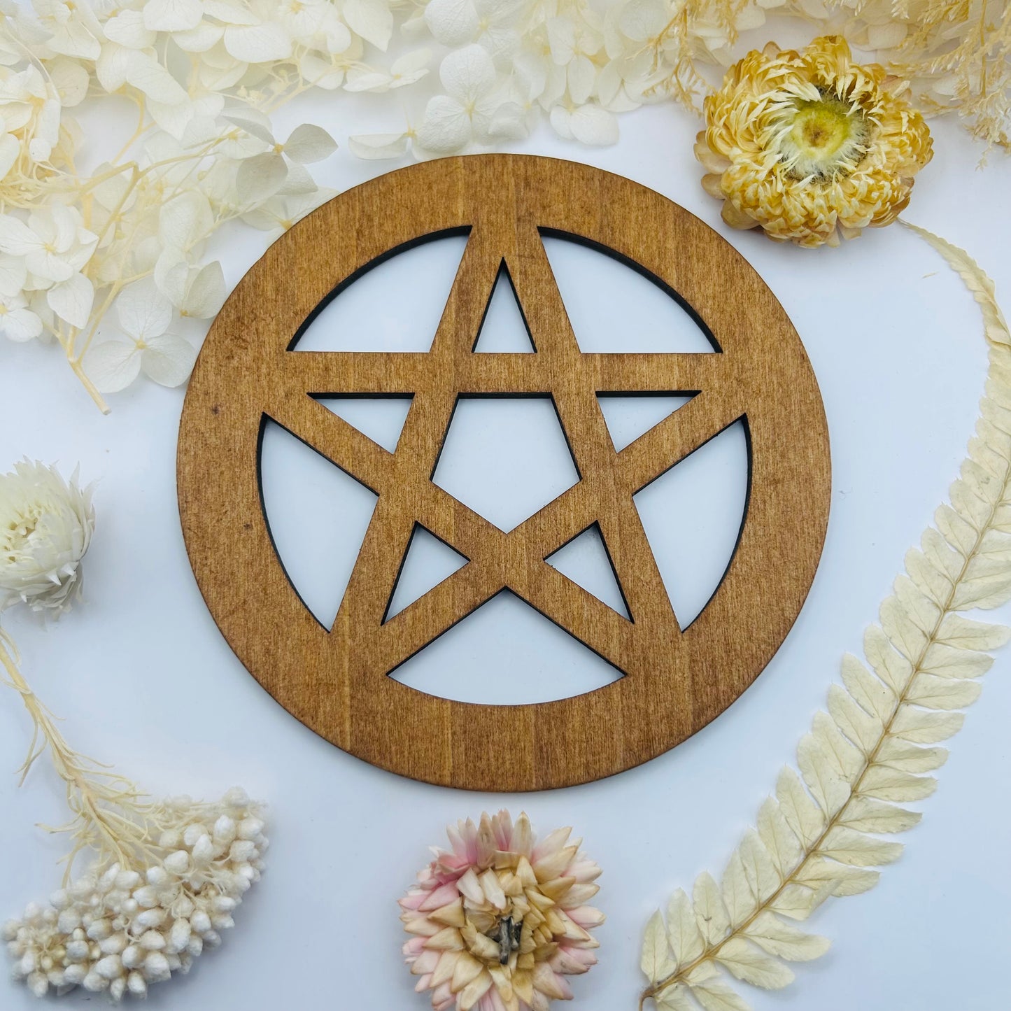 Wooden pentacle