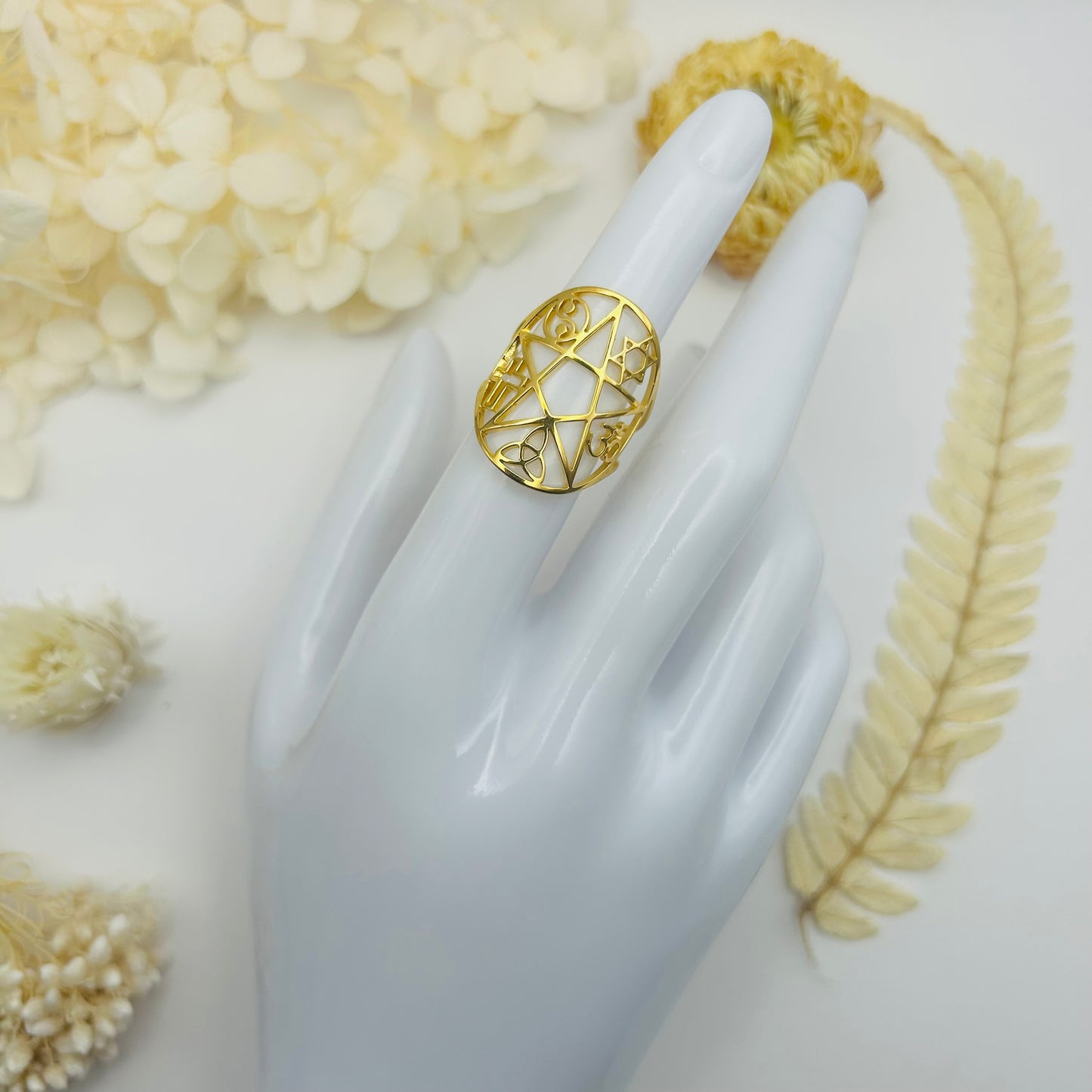 Pentagram Ring (Gold)