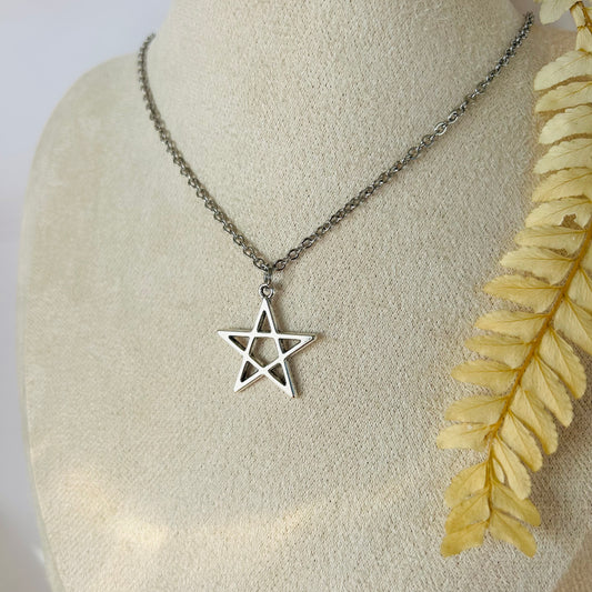 Pentagram Necklace (Silver)