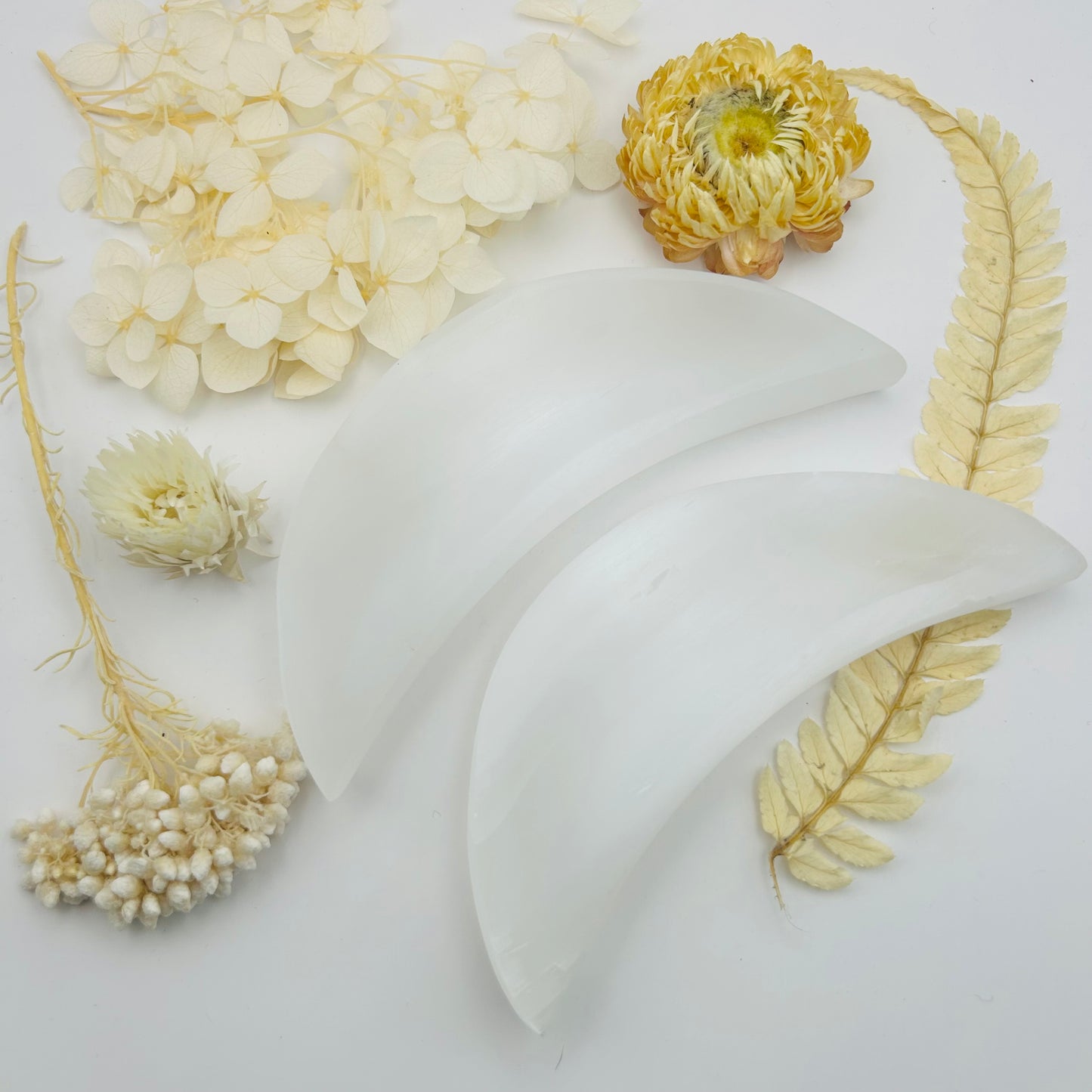 Half-moon selenite bowl