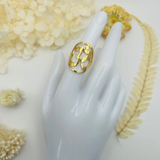 OM ring (gold)