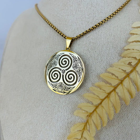 Triskelion Necklace with Triquetra (Gold)
