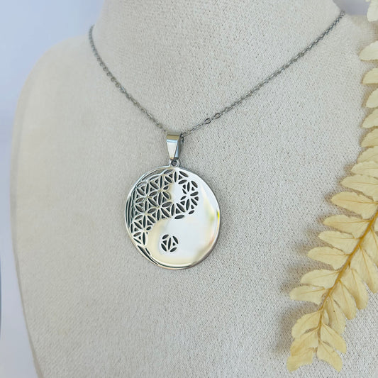 Yin Yang Necklace with Flower of Life (silver)
