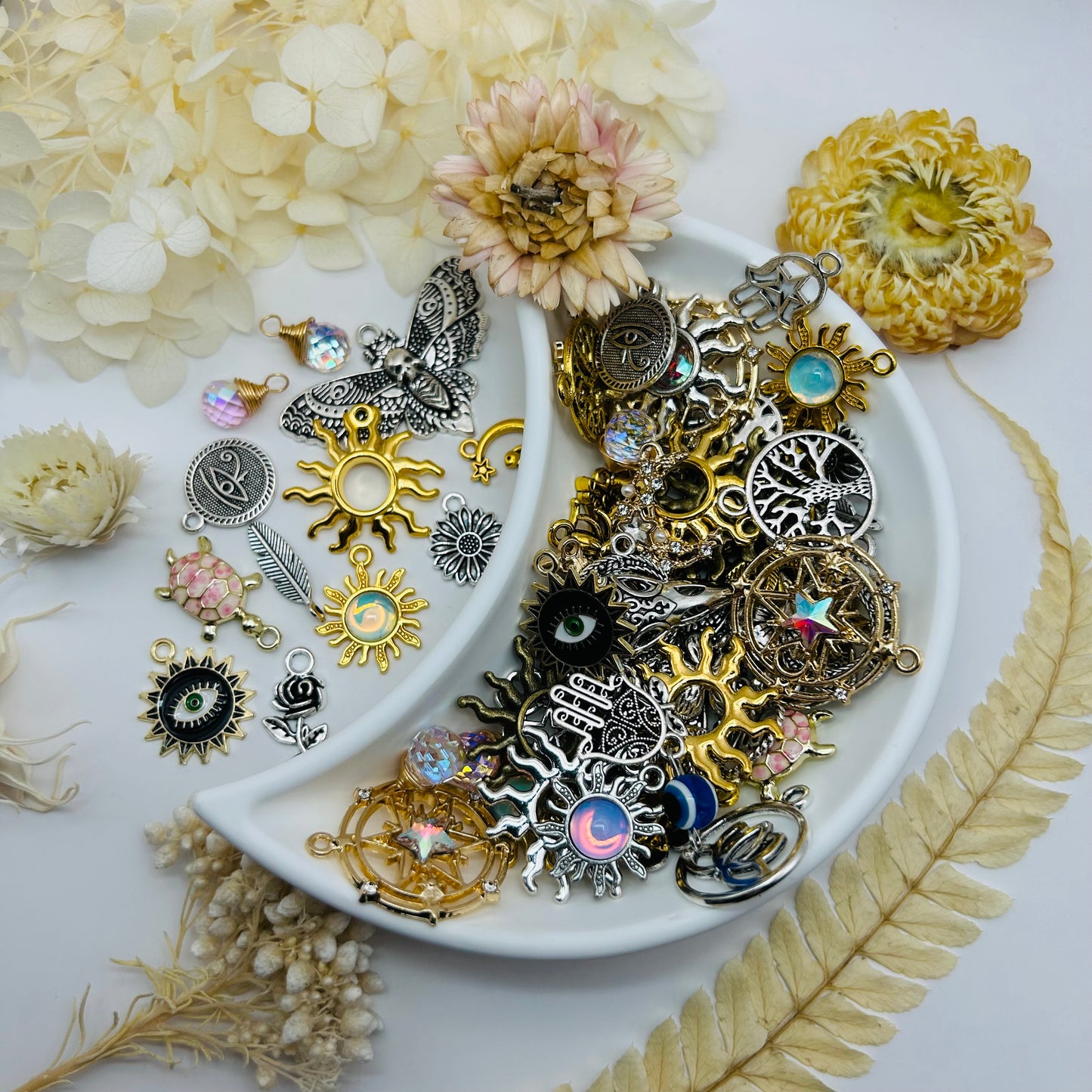Customize your Bracelet/Pendulum (Charm)