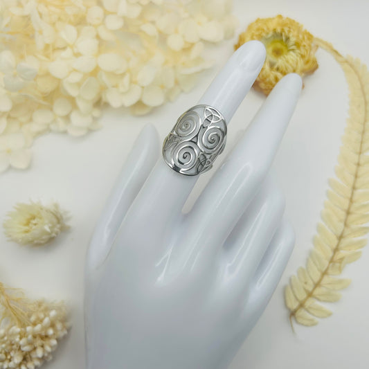 Triskelion Ring with Triquetra (Silver)