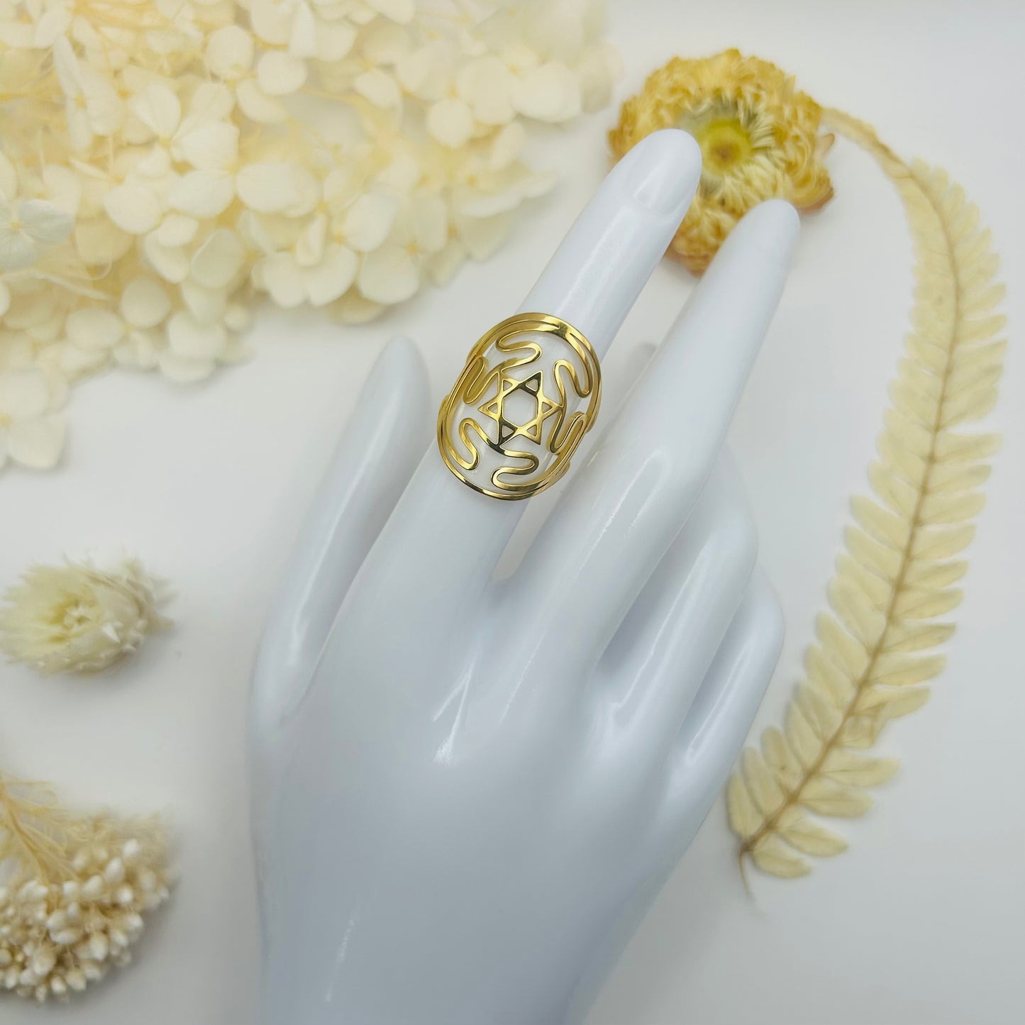 Hecate Wheel Ring with Star of David (Gold)