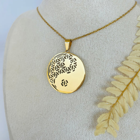 Yin Yang Necklace with Flower of Life (gold)