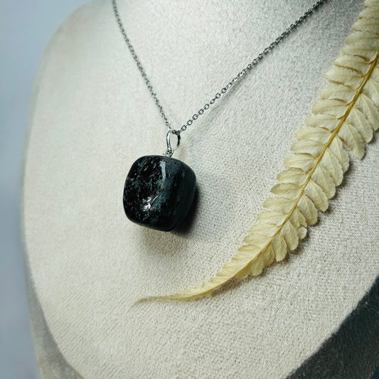 XL Garnet Pendant