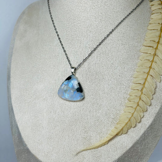 Peristerite Pendant