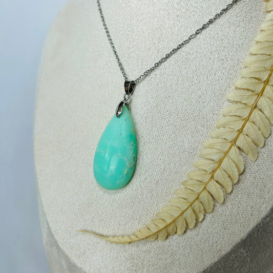 Chrysoprase Pendant (AAA - 925 Silver)