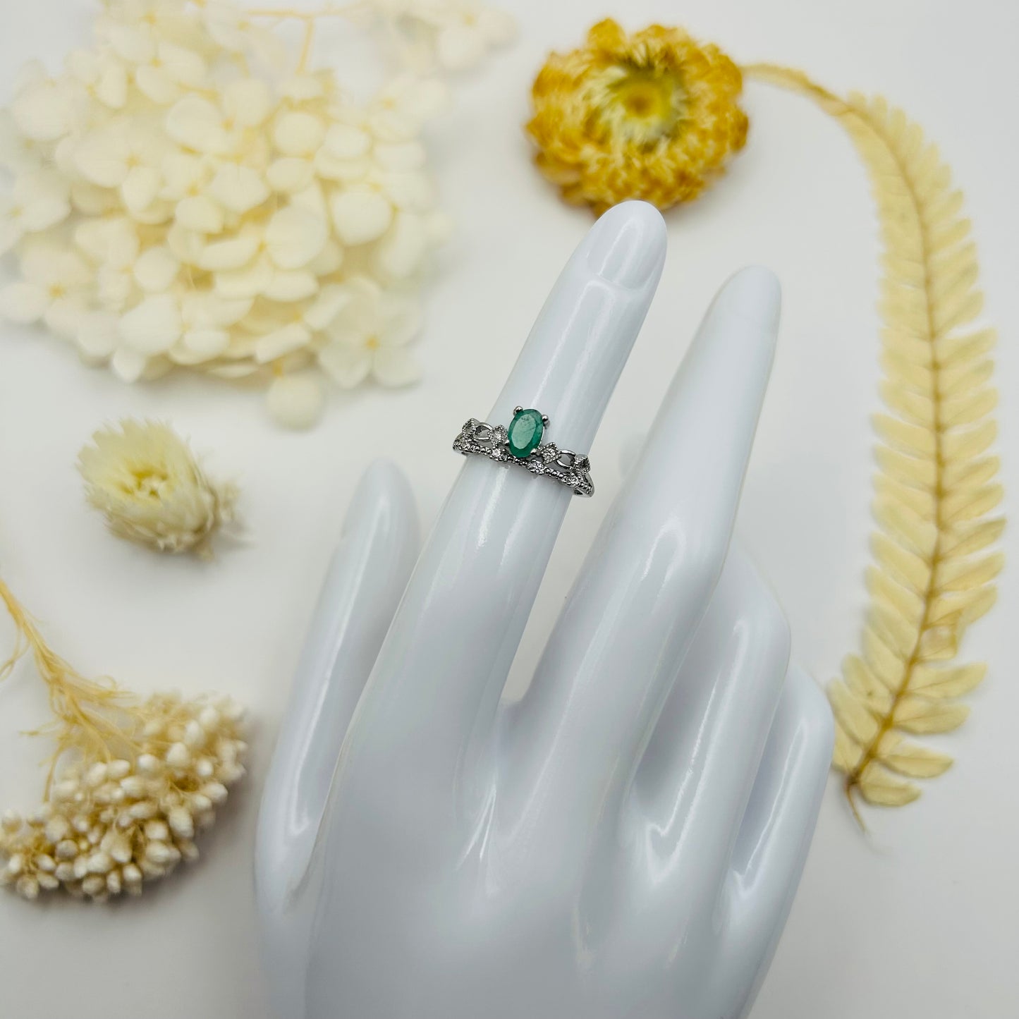 AAA Emerald Silver Ring (TR)
