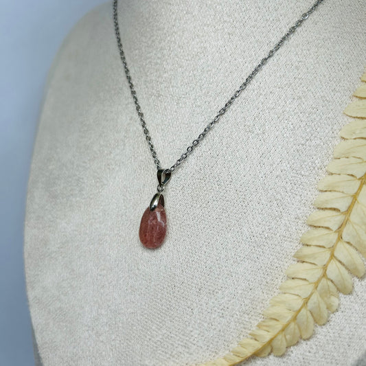 Strawberry Quartz Pendant
