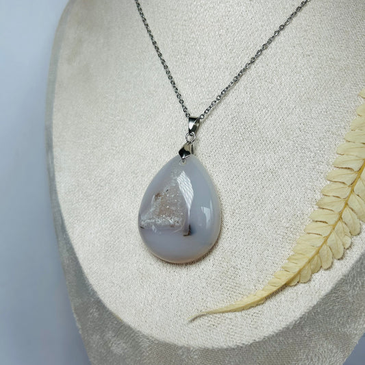 Druzy Agate Pendant