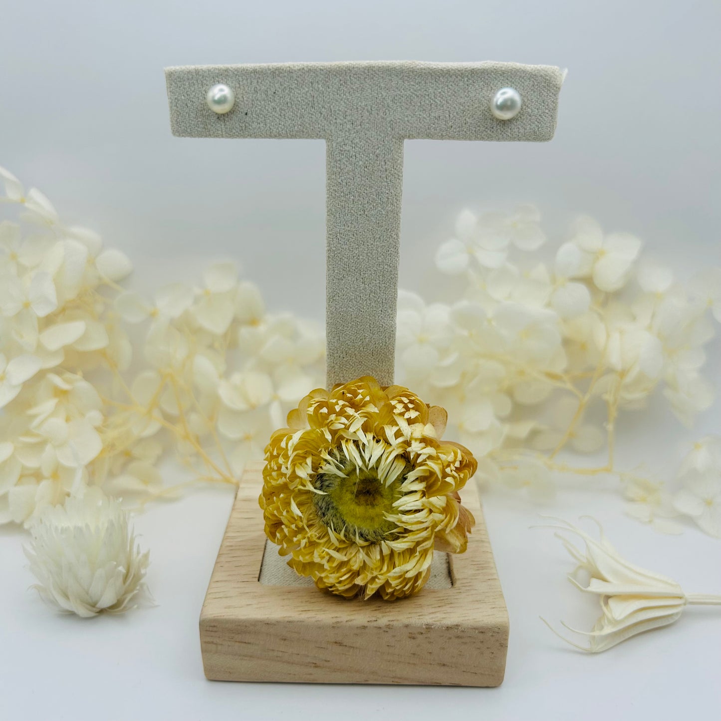Earrings - Cultured Pearl