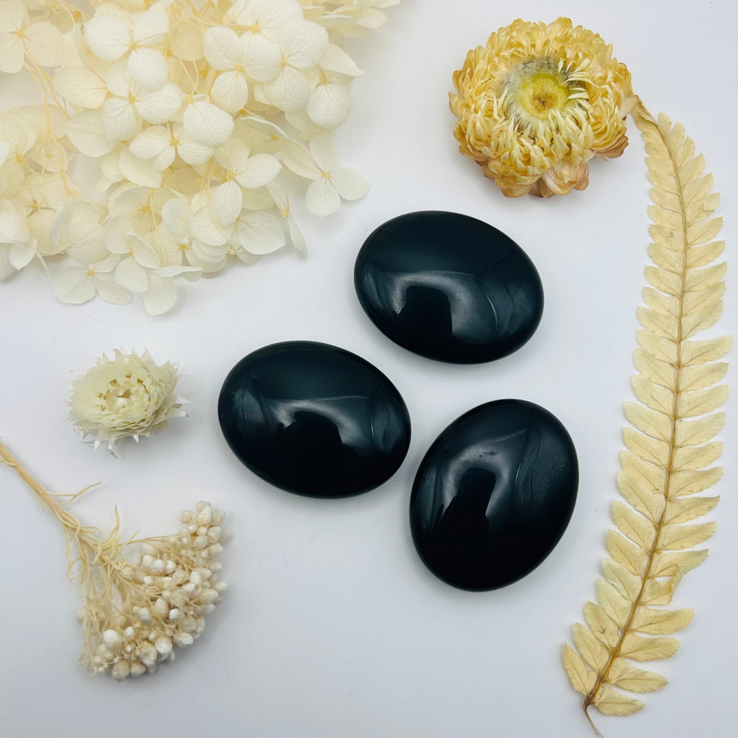 Galet en Obsidienne Noire A