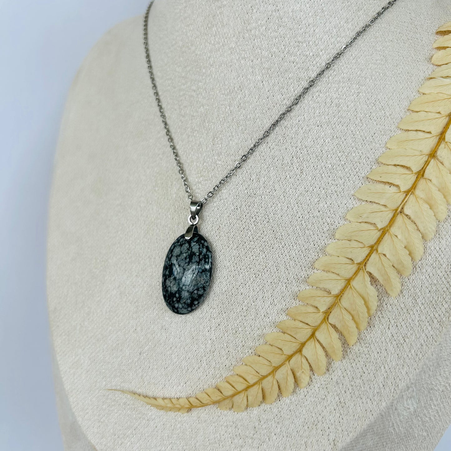 Pendentif Obsidienne Flocon de Neige