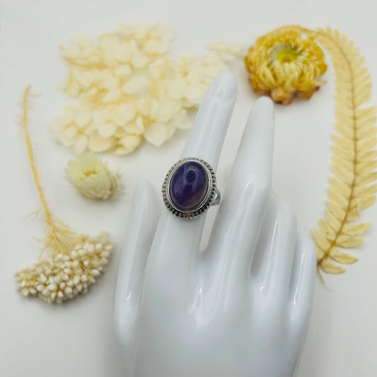 Amethyst silver ring (size 58)
