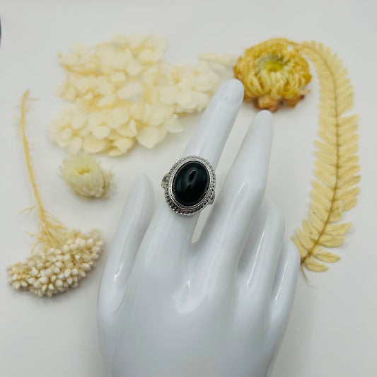 Silver Onyx Ring (Size 58)